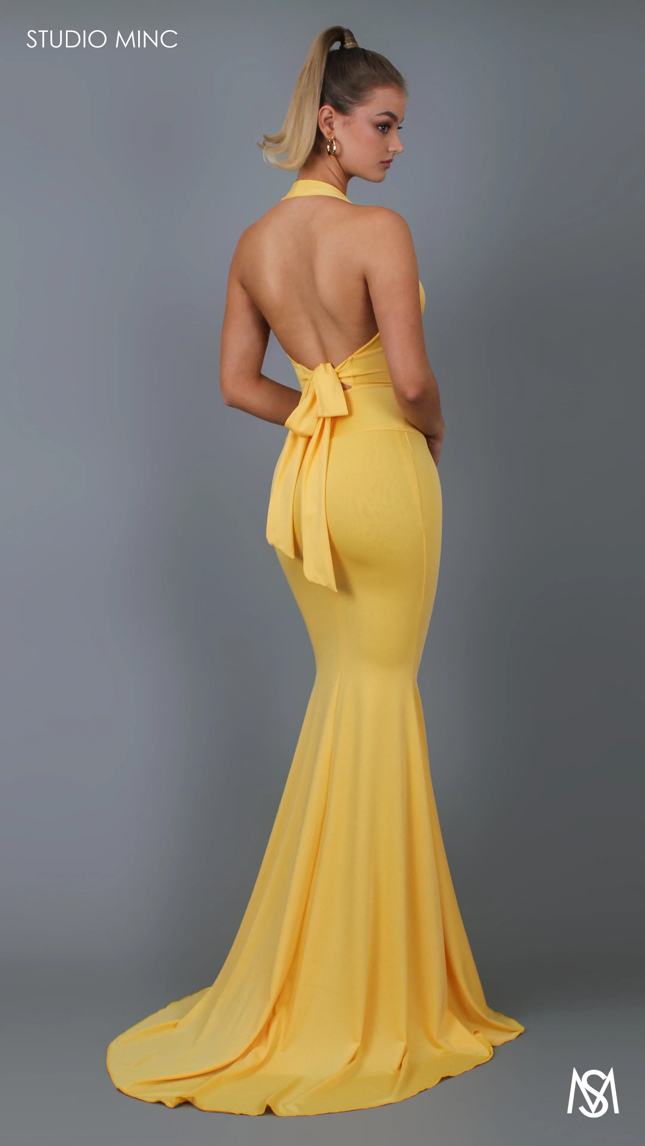 HOURGLASS - Canary Yellow Fitted Formal Dress with Plunge Neckline - Image 7