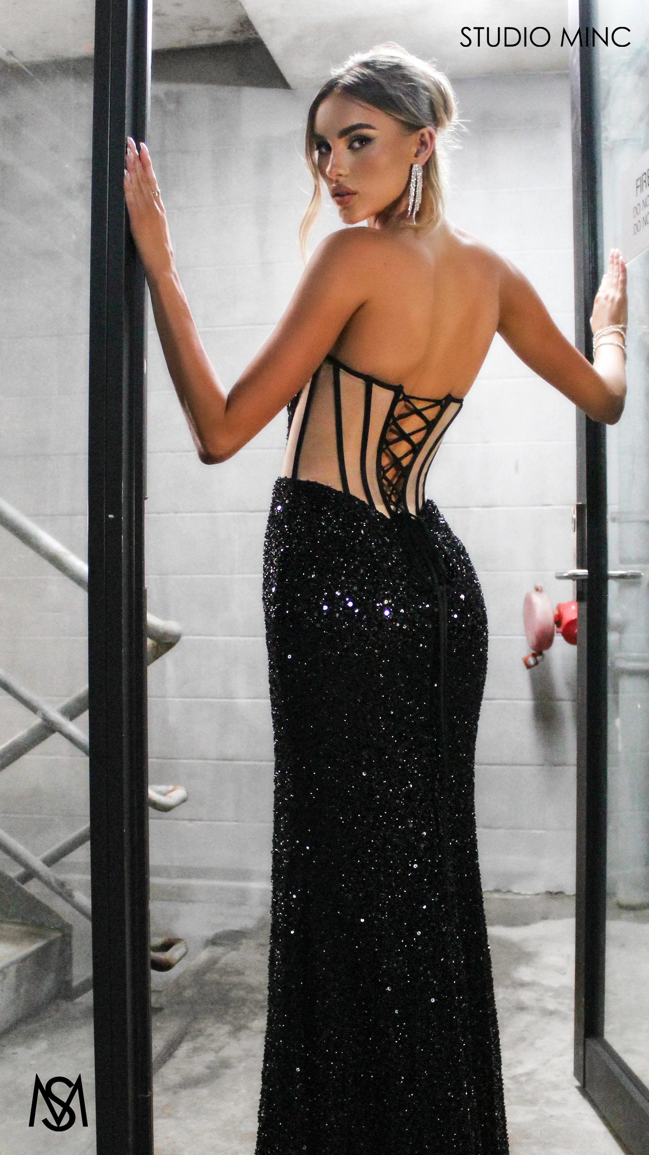 Luminous - Black (wholesale) - Image 6