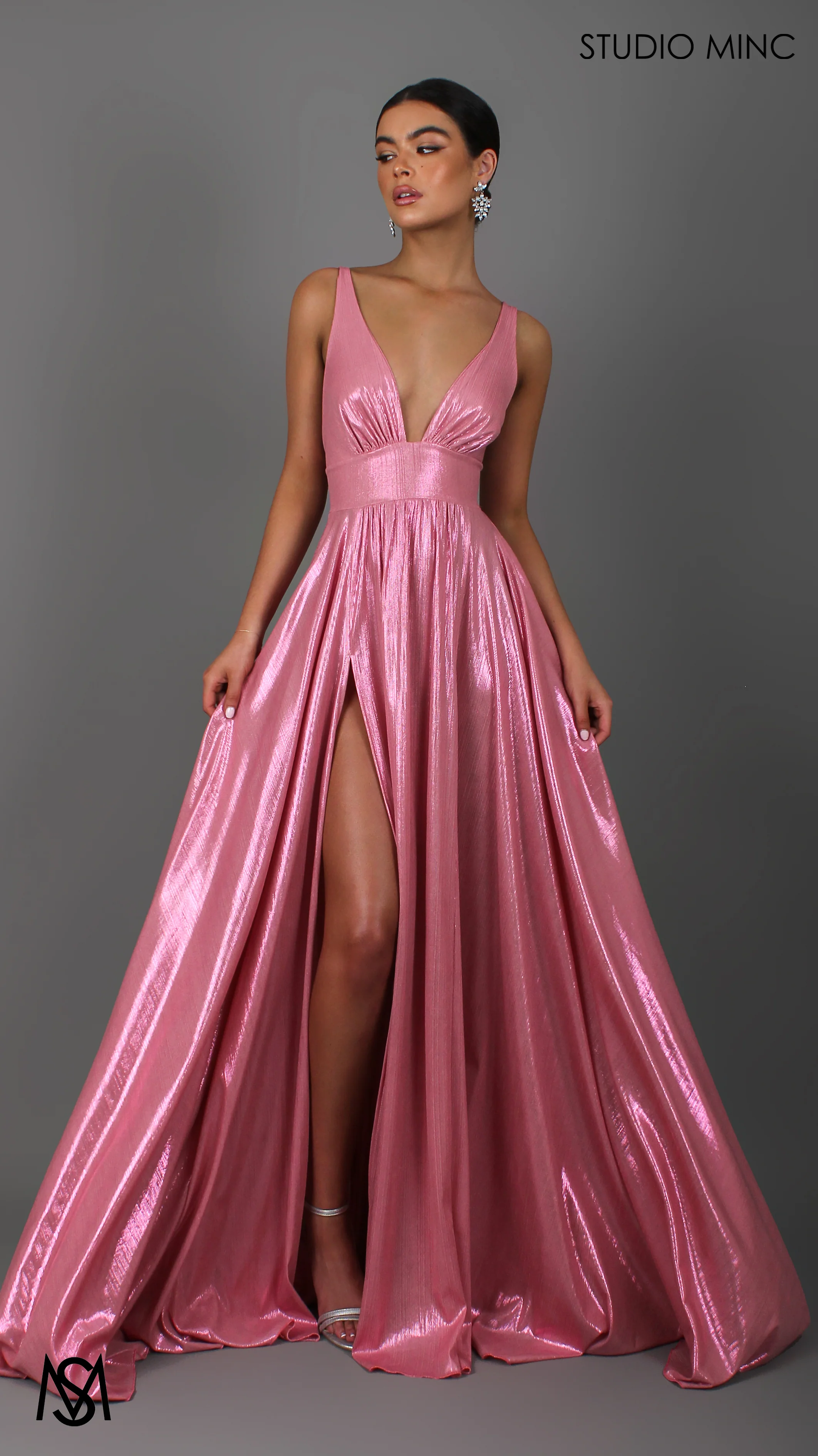 Lustre - Pink Formal Dress, Metallic V Plunge Neckline with leg Split - Image 3